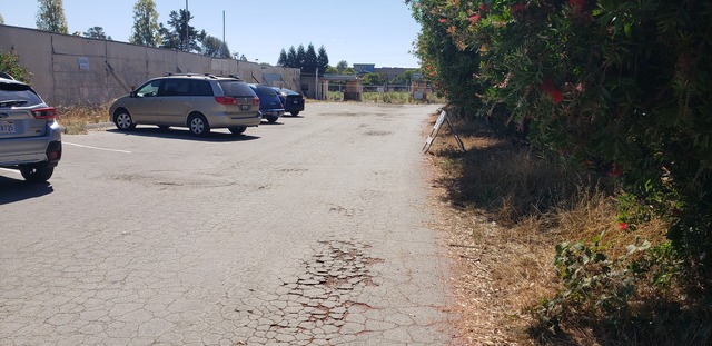 Entrance DrivewaySkyVIEdi 