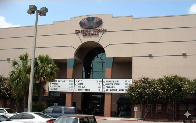 Cineplex Odeon River Oaks Plaza 12