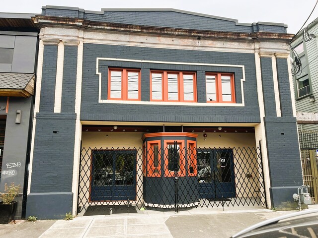 Dekum Street Theater