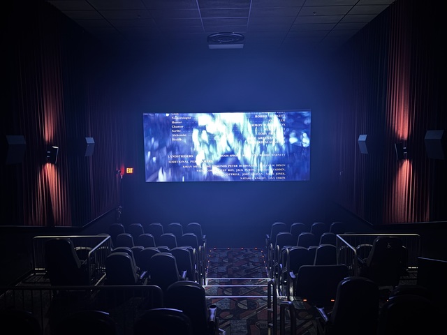 Regal Burlington 20 Theater