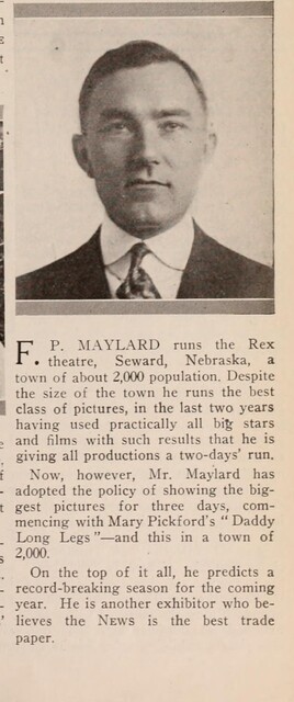 Theater Showman and More (1919)