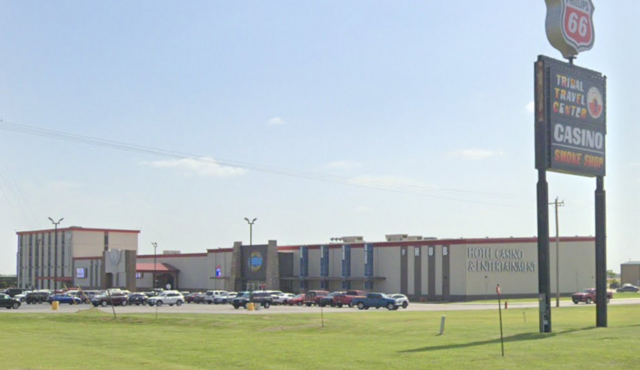 Hub Entertainment Center