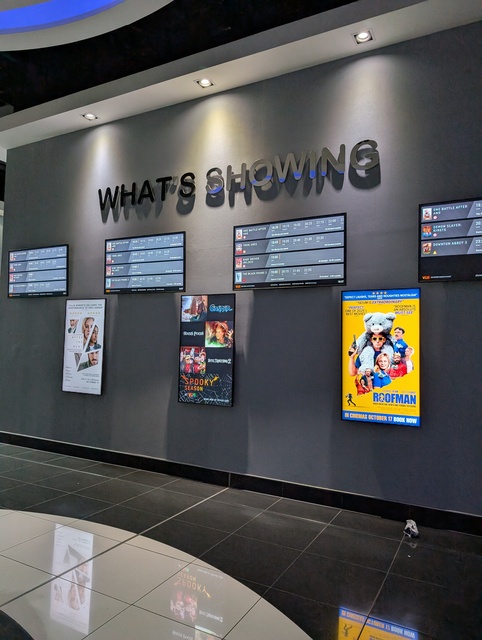 Foyer What's Showing Screens