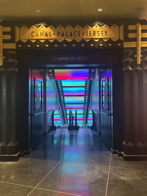 AMC Lincoln Square Escalator Down