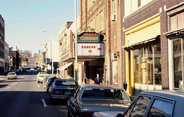 1981 slide image credit Barbara Elly.