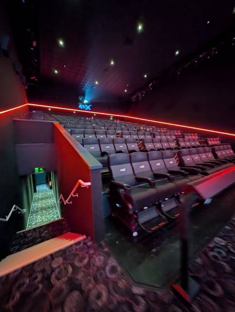 4DX - Screen 14