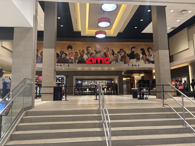 AMC Dine-In Fashion District 8 Entrance