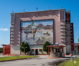 ["Trail Drive-In"]