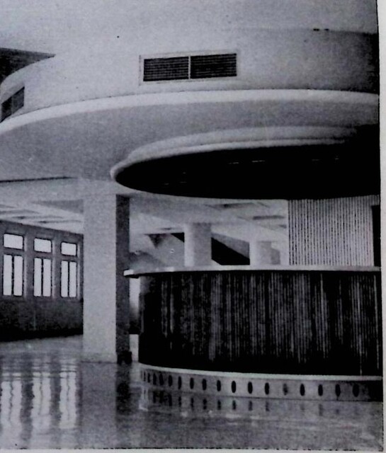Lobby (1954)
