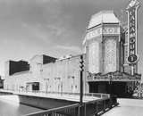 ["Paramount Theatre"]