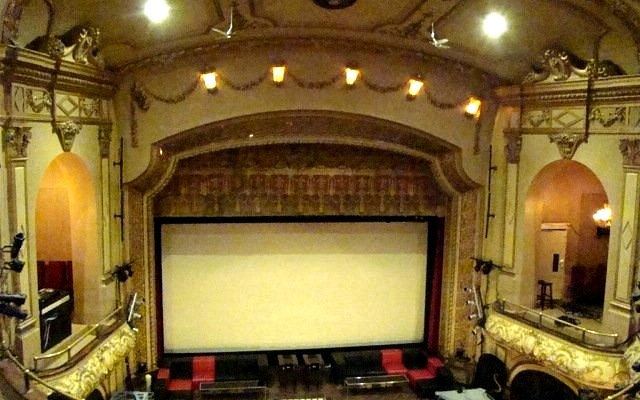 Rialto Theatre