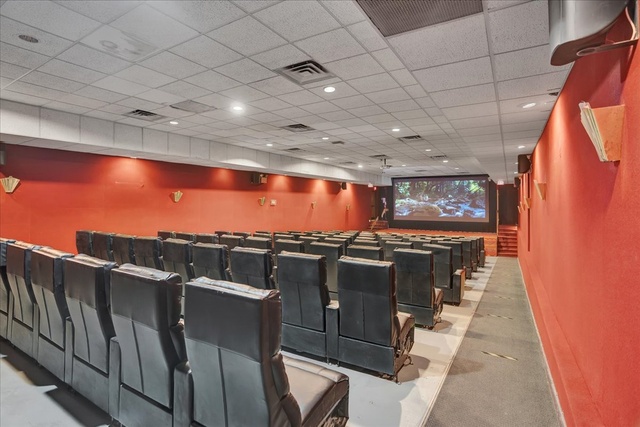 Split Rock Resort Theatre