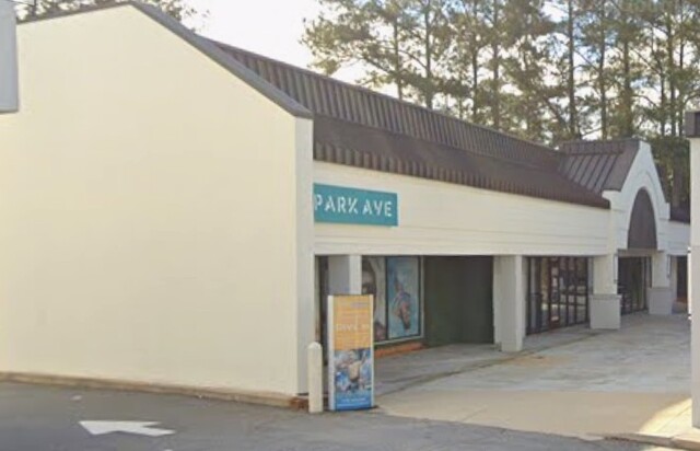 Roswell Village Twin Cinema I & II