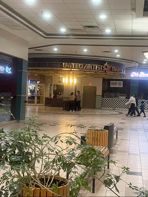 UA Cortlandt Town Center Stadium 11