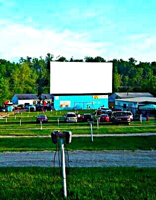 Georgetown Drive-In 8200 State Road 64, Georgetown, IN 