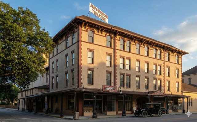 Jefferson Theatre
