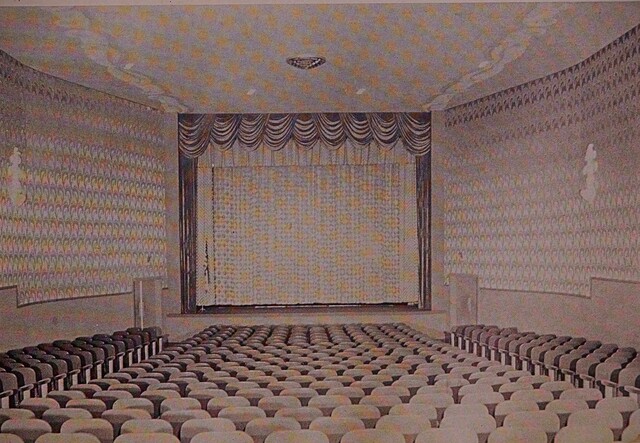 Theater Architect: Frank J. Duane (1951)