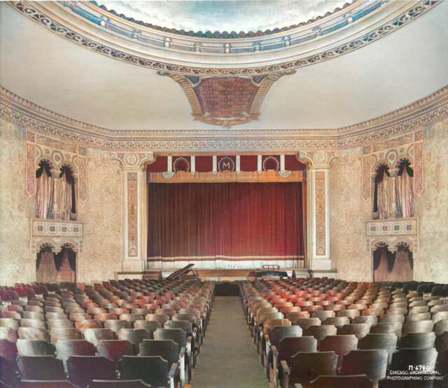 Classic Cinemas Woodstock XQ