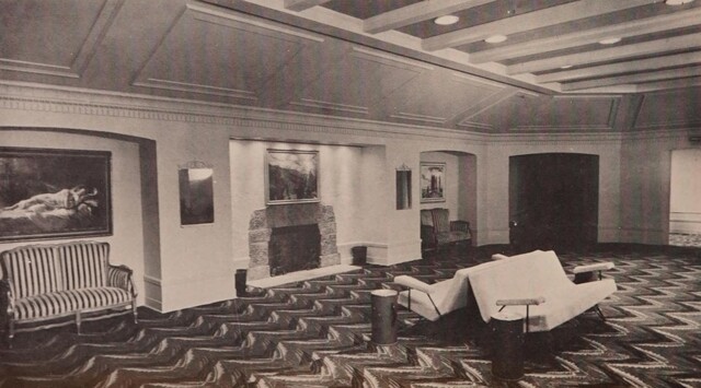 Theater Architect: John J McNamara (1953)