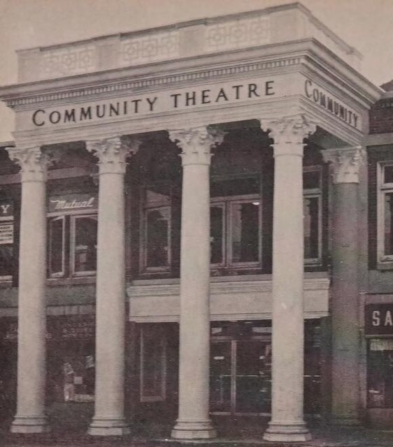 Theater Architect: John J McNamara (1953)