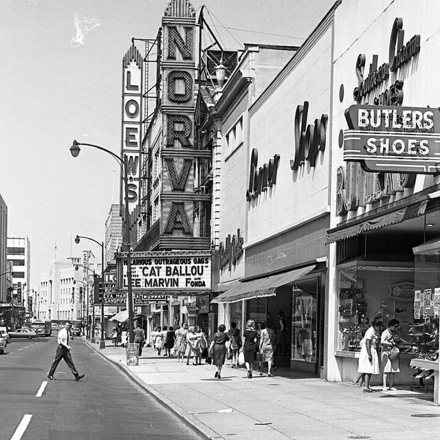 1965 photo source: Reddit - Posted by u/NotWorthyByAnyMeans (r/norfolk)