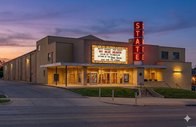 Loew's State Theatre