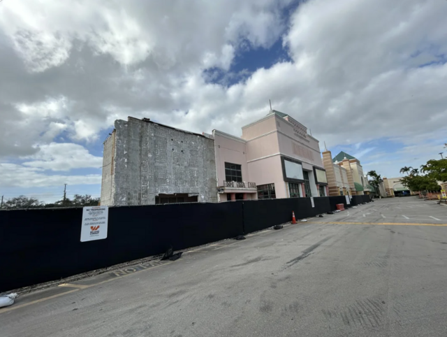 Regal Cypress Creek Station 16