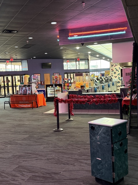 Regal Cinema South 10