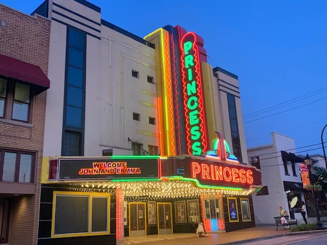 Photo credit History of Decatur Alabama.