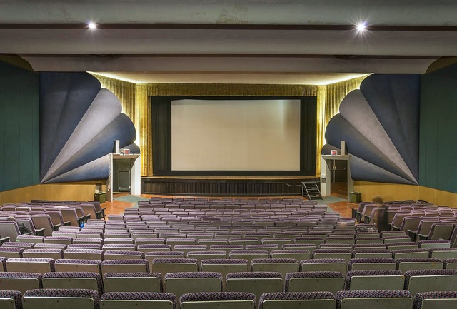Ridge Theatre auditorium at closing in 2013