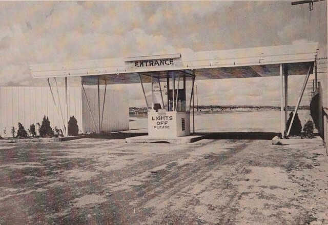 Theater Architect: Eldon Peek (1950)