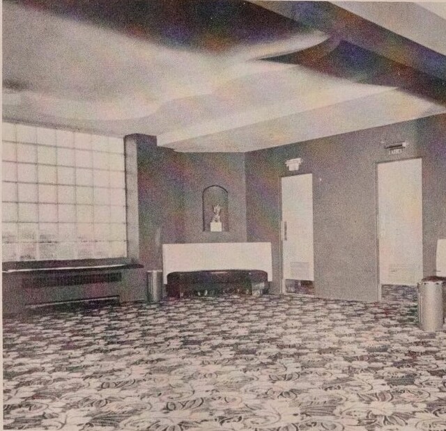 Theater Architect: Perry Crosier & Son (1950)