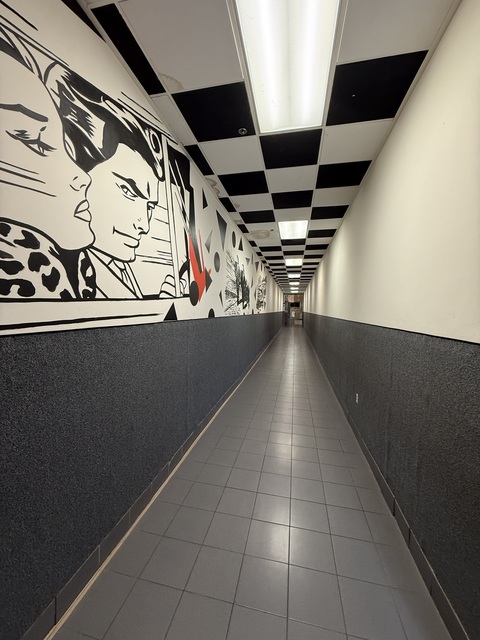 Premiere Cinema 14 Fashion Square