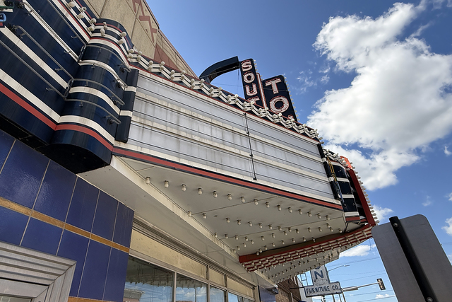 South Town Theatre, Springfield, IL