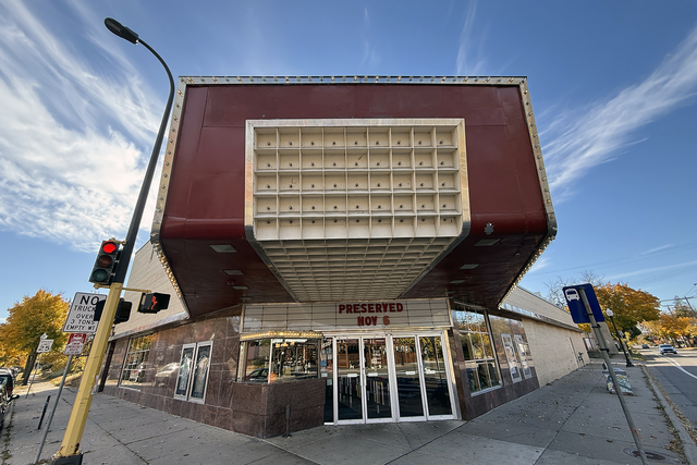 Riverview Theatre, Minneapolis, MN