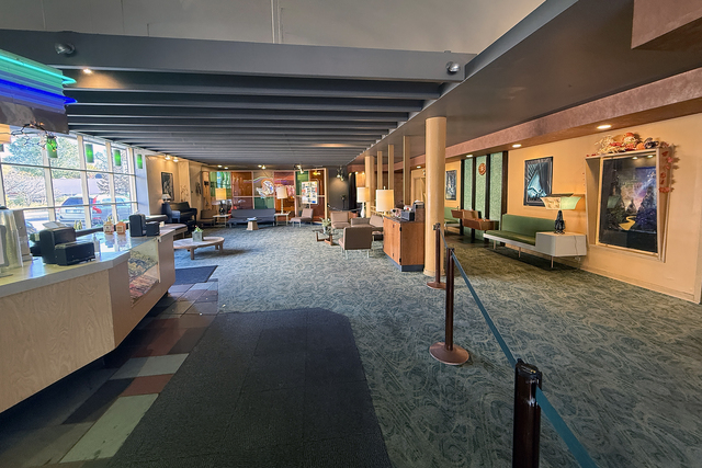 Riverview Theatre, Minneapolis, MN