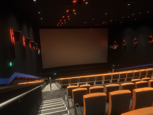 Regal Dania Pointe 4DX, RPX ScreenX & VIP