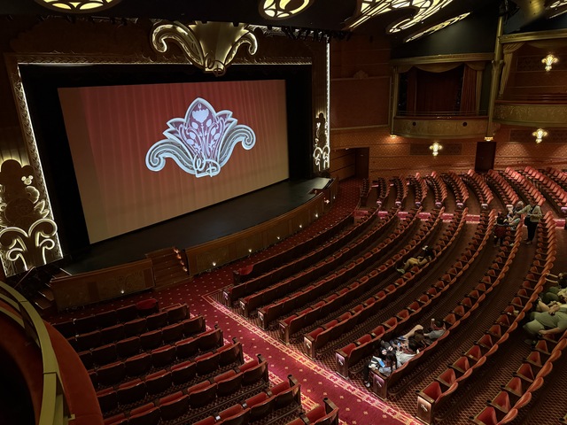 Walt Disney Theatre (Disney Dream)