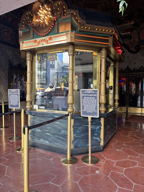 El Capitan Theatre Box Office