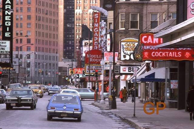 January 20 - February 1, 1975 35MM slide image credit Frank Hemenway.