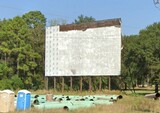 ["Town Twin Drive-In"]