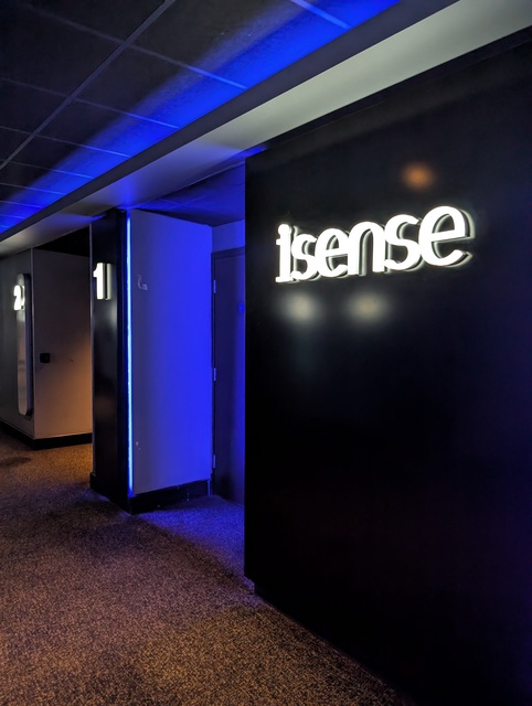 Screen 1 - iSense entrance
