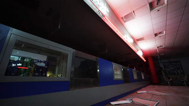 Screens at Cincinnati Mall