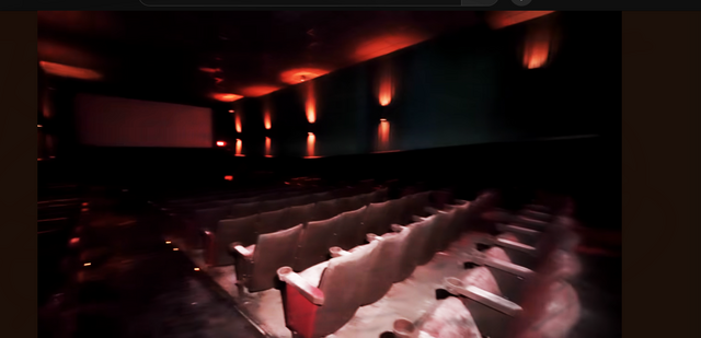 Screens at Cincinnati Mall