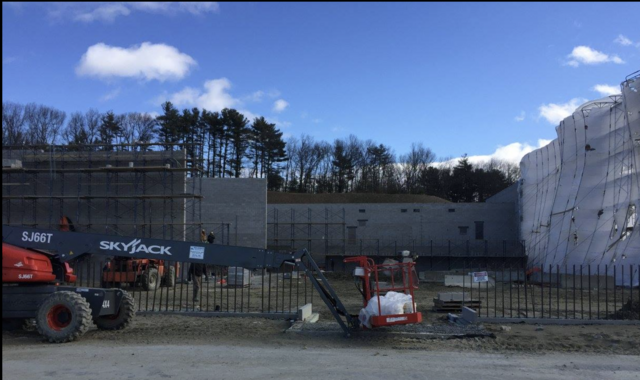 O’Neil Cinemas The Point 8