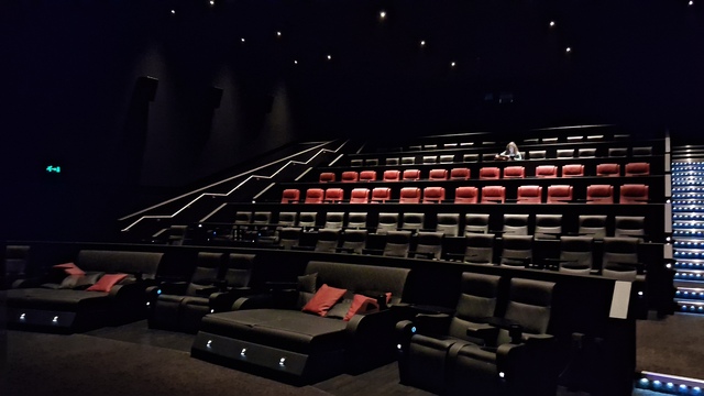 Odeon 4 - from screen end