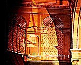 Hoyts Regent Fitzroy 84 Johnston Street, Melbourne, VIC 