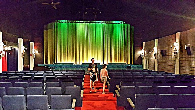 Summergarden Twin Cinema 40 Murroona Street, Bowen, QLD 