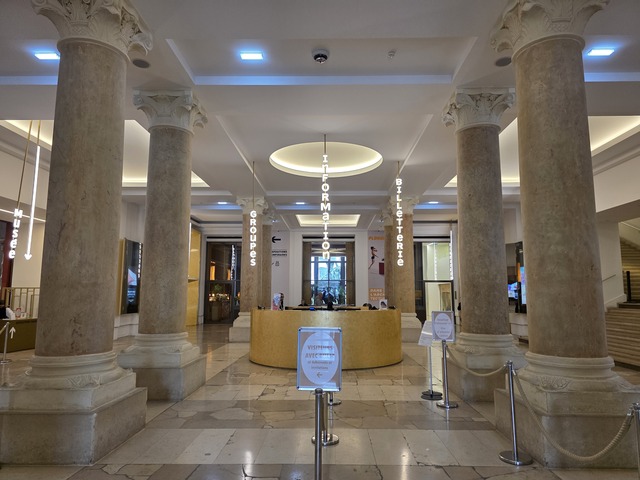 Palais de Tokyo (Le YoYo)