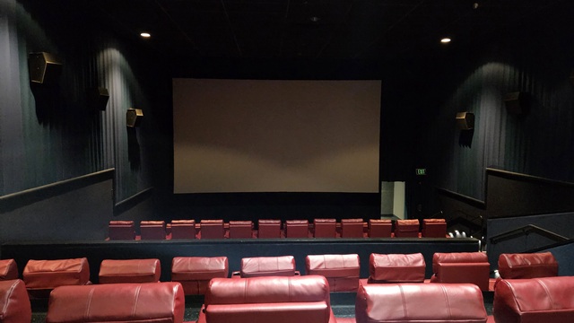 Auditorium 9 - Picture Show Berlin, CT